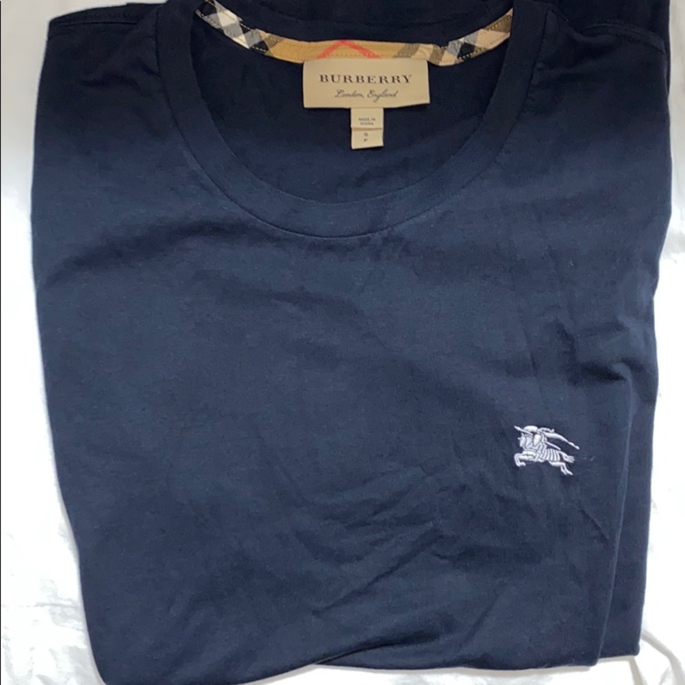 Burberry T shirt